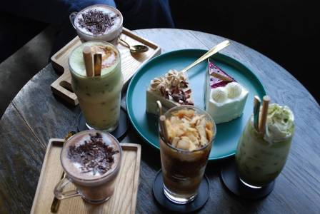How to Create the Perfect Afternoon Tea at Home